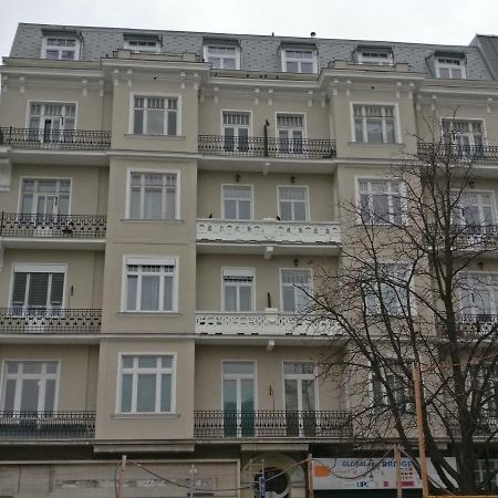 Prater & Center Apartment Mit Eigener Terrasse Vienna Exterior photo