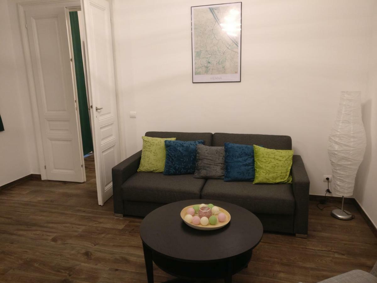 Prater & Center Apartment Mit Eigener Terrasse Vienna Exterior photo